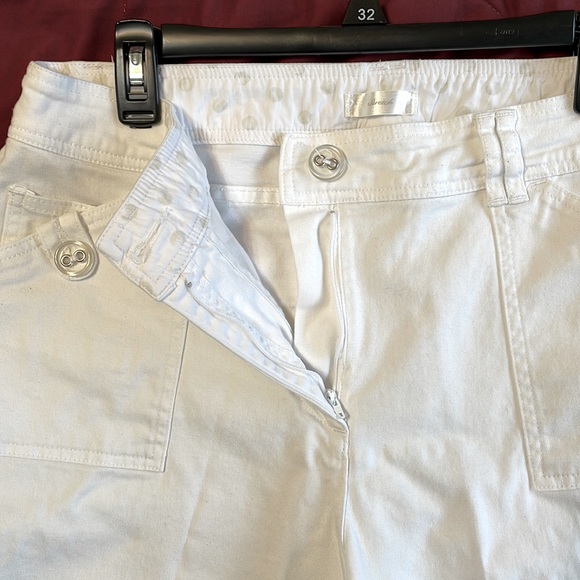 Women’s CBK Sport Wide Leg White Capris, Size 14 - Picture 3 of 6